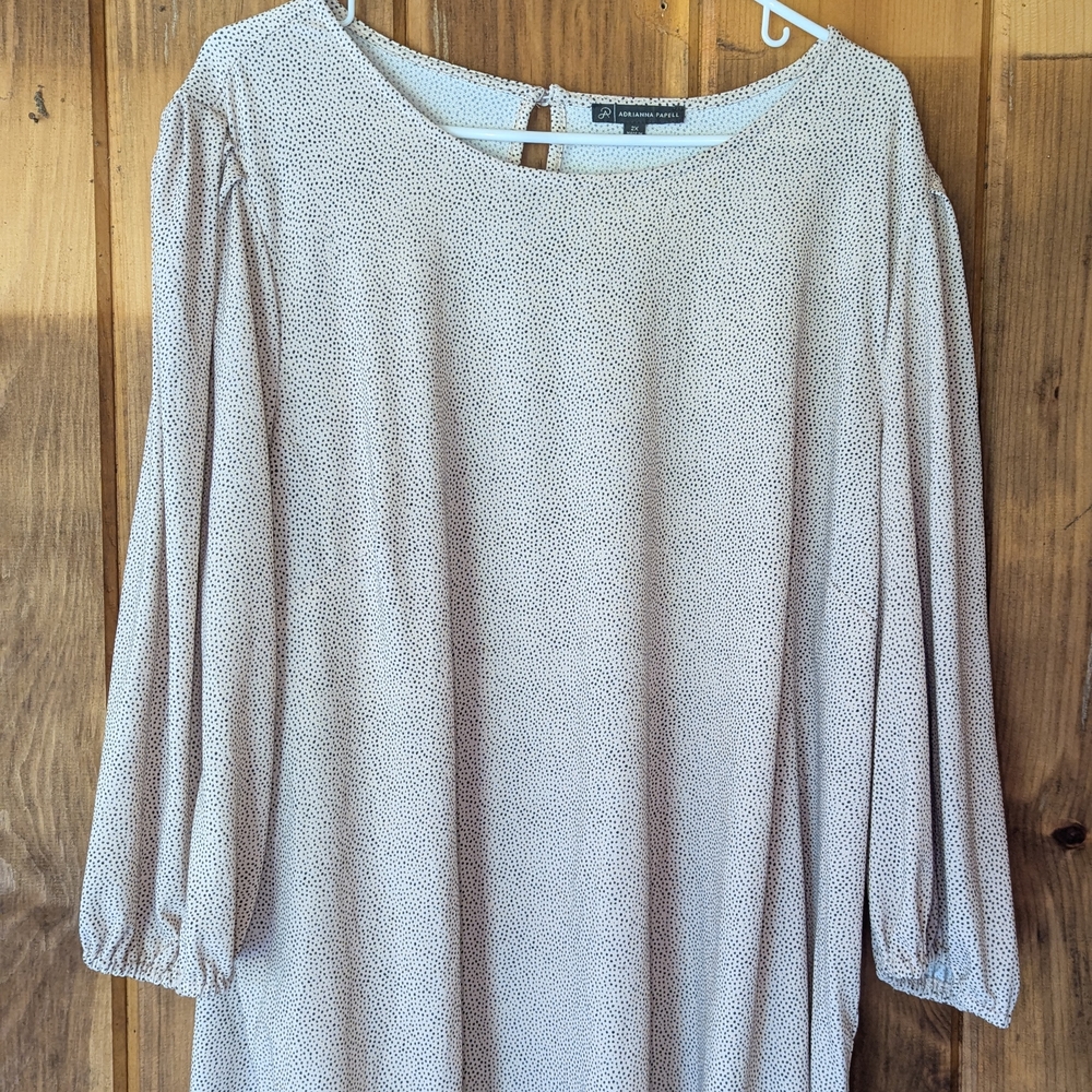 Adrianna Papell Cream & Polka Dot Blouse 3/4 Sleeve
